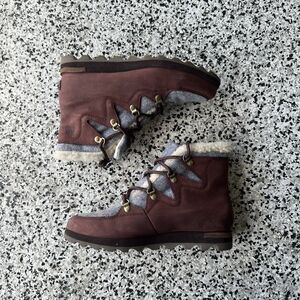 Sorel SneakChic Alpine Ankle Boots Womens 9.5 Red Cattail Lace Up NL3287-908 Fur